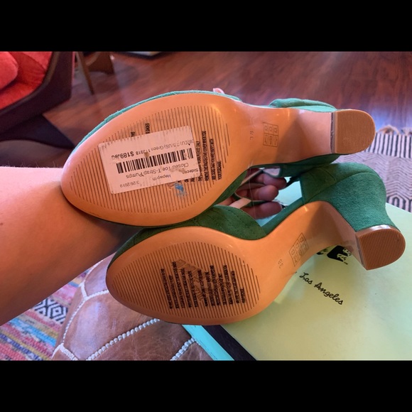 Miss L Fire Green suede heels - Picture 4 of 5